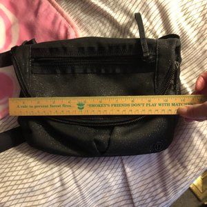 Lululemon All Night Bag - BLACK sparkly